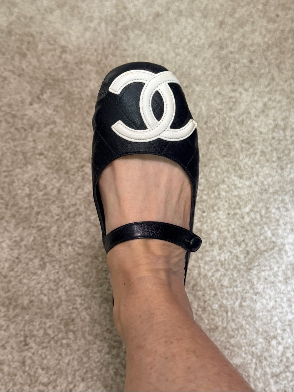 Authentic Chanel Navy Quilted Leather CC Mary Jane Flats EU 37 - Picture 2 of 16